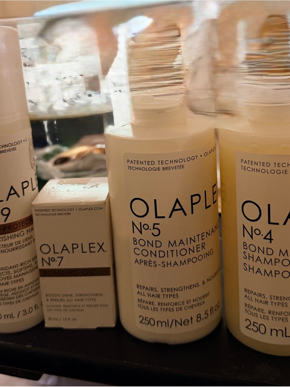 OLAPLEX No.5 Bond Maintenance Conditioner - Cream & Black Label